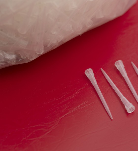 Needles for injecting medications