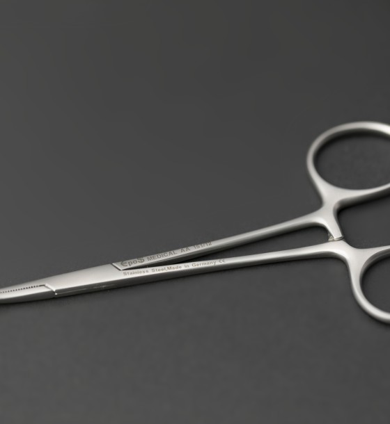 ملقط البعوض المنحني 10 سم