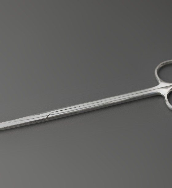 مقص جراحي للاسنان مستقيم ١٨