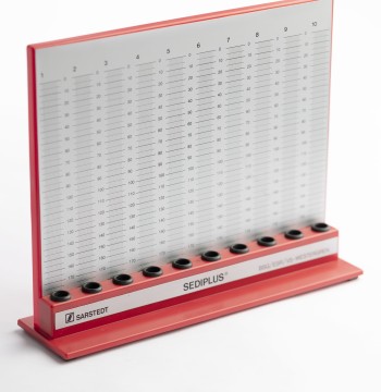 حامل مع ميزان